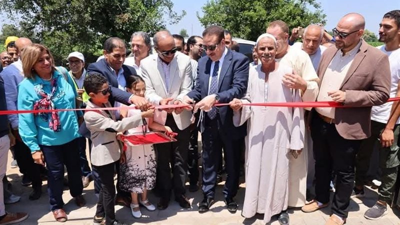 وزير الإسكان