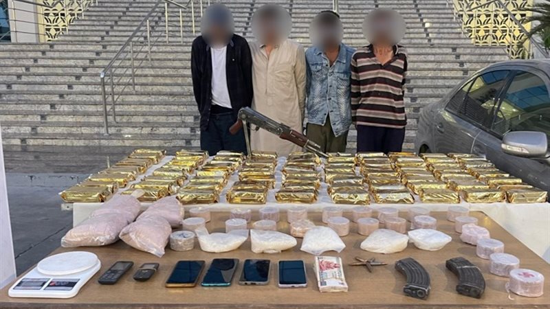 المتهمون والمضبوطات