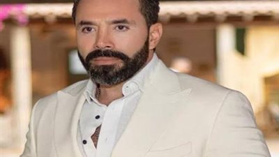 رامي وحيد ينفي شائعة هجرته خارج مصر ويكشف عن أعماله الجديدة