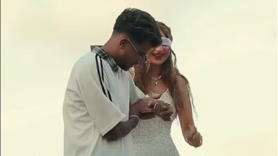 عصام صاصا يحتفل بعيد زواجه برسالة مؤثرة لزوجته: آسف على كل مرة زعلتك فيها