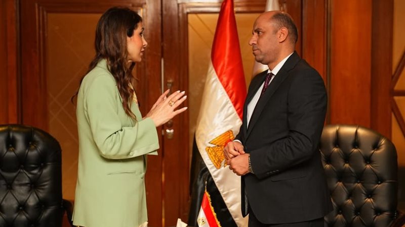 وزارة العمل