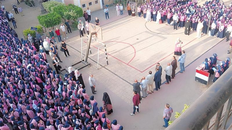 طلاب المدارس 