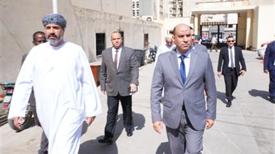 حسن رداد يستعرض تجربة مصر في الحماية الاجتماعية للعمال أمام نظيره العُماني