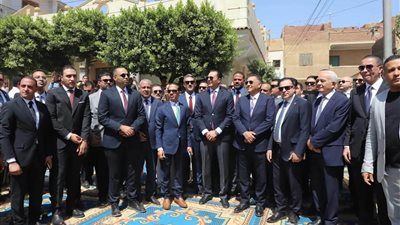 «مستقبل وطن» يبدأ جولاته بالمحافظات.. مبادرات لتطوير المدارس ودعم غير القادرين وتجهيز 3000 عروس