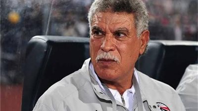 إخلاء سبيل زوجة حسن شحاتة الثانية بعد اتهامها بالاستيلاء على متعلقاته