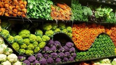 انخفاض الطماطم.. أسعار الخضراوات والفاكهة في أسواق البحيرة اليوم الثلاثاء