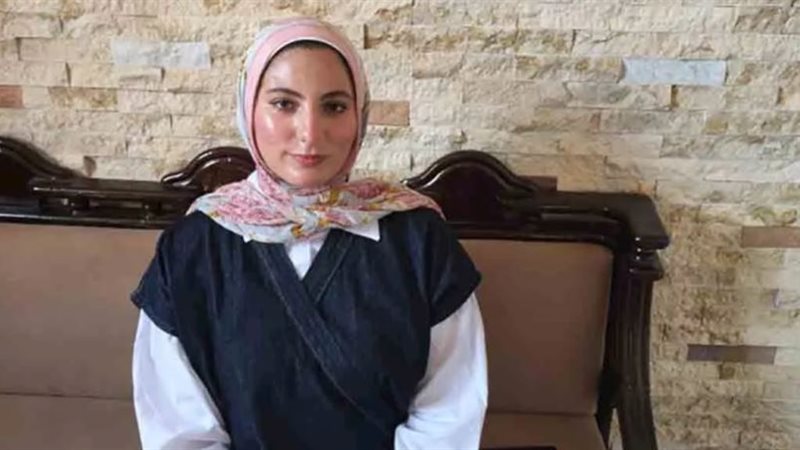 الطالبة زينب محمد