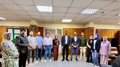اجتماع وكيل «صحة سوهاج» مع أعضاء المكتب الفني الجديد لمناقشة خطة العمل