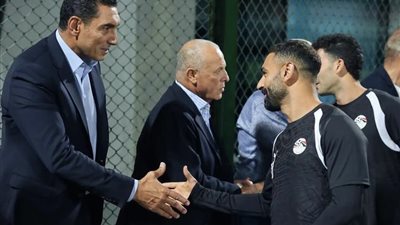 رسائل وزير الشباب والرياضة للاعبي منتخب مصر 