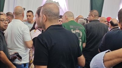 بعد صلاة الجمعة.. تزايد إقبال أعضاء جزيرة الورد بالمنصورة على انتخابات مجلس الإدارة