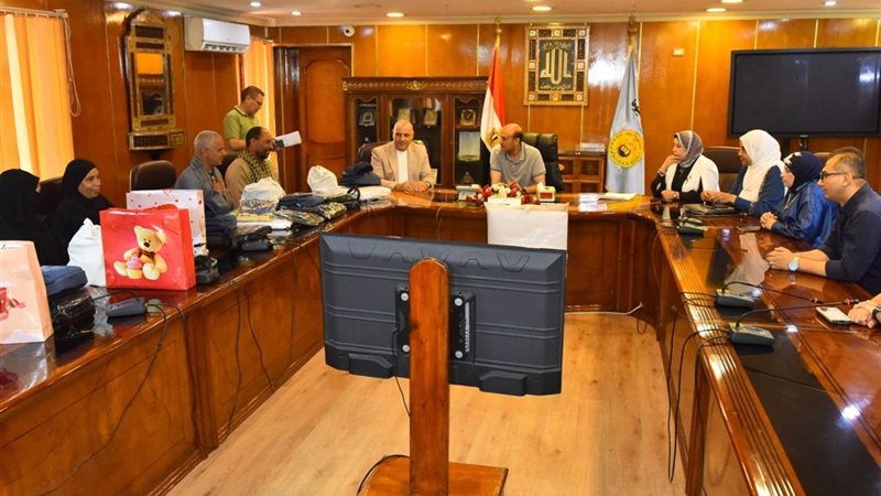 محافظ أسيوط