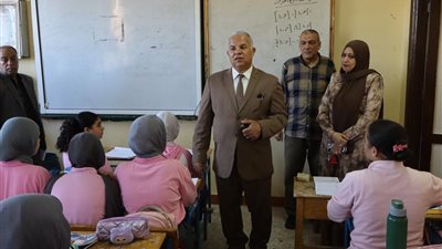 وكيل تعليم الدقهلية يتفقد 4 مدارس بشربين لمتابعة انتظام الدراسة والانضباط
