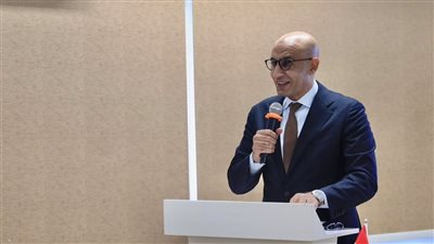 «طوروا مهاراتكم».. وزير التعليم يوجه رسالة خاصة لطلاب مدرسة عبد الحميد أبو بكر بفايد