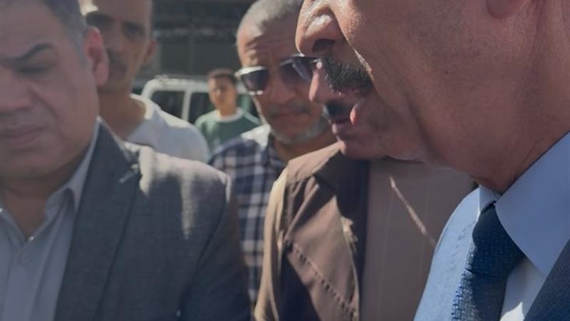 عقب إزالة فرش..محافظ