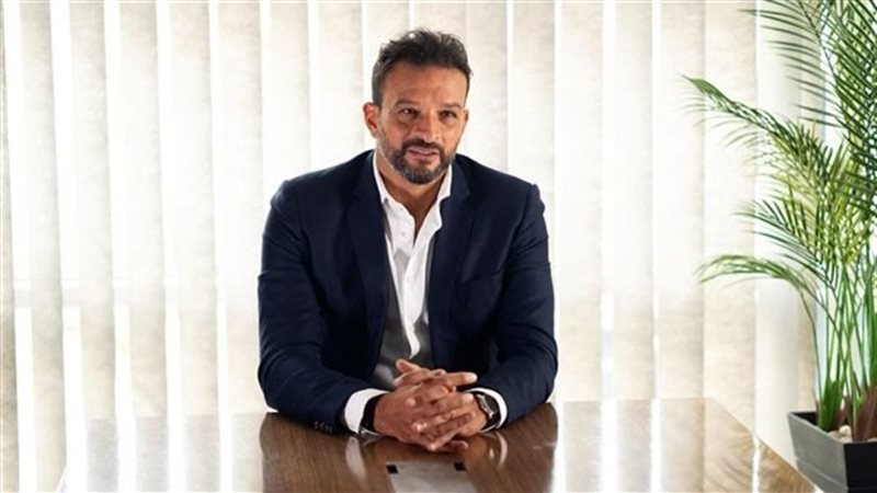 أيمن ممدوح عباس