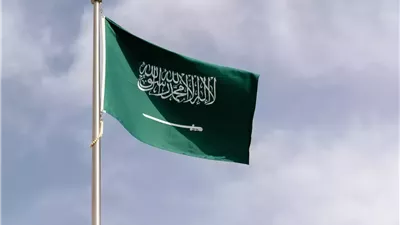 الدفاع المدني السعودي: سقوط مقذوف حوثي على مدرسة في نجران