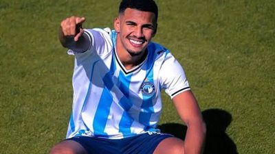 إياد العسقلاني يكشف تفاصيل عروض الأهلي والزمالك.. لماذا رحل عن روسيا؟