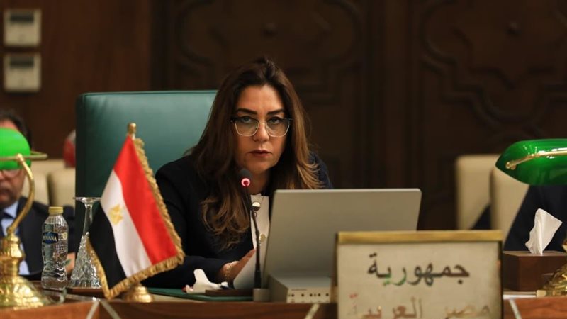 الدكتورة منال عوض