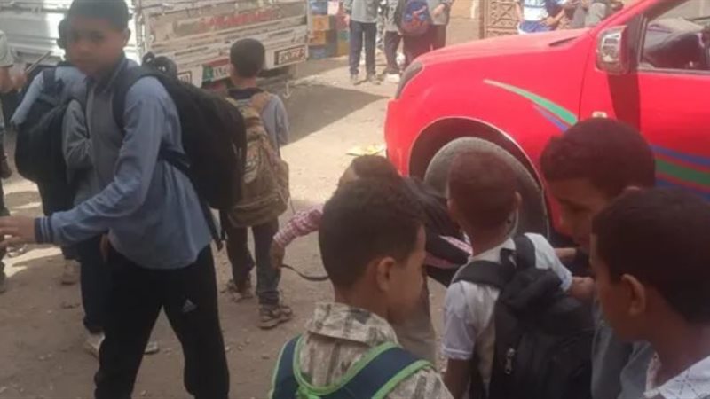 طلاب مدرسة أبو بكر