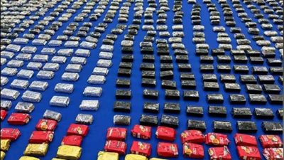 مصرع 3 عناصر إجرامية شديدة الخطورة وضبط 3 أطنان مخدرات و9 أسلحة نارية في السويس