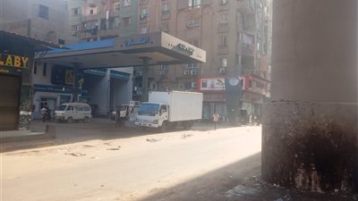 حملات مكثفة لرفع كفاءة النظافة بحي الوراق