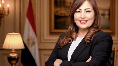 إليزابيث شاكر تدعو للالتفاف حول الوطن: روح أكتوبر تؤكد قدرتنا على تجاوز التحديات