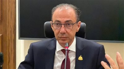 بالتزكية والإجماع.. شريف باشا يحتفظ برئاسة «صحة النواب» لدور الانعقاد الثاني