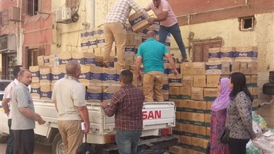 محافظ أسيوط: ضبط 409 كراتين مياه شرب غير مدرجة بقائمة الآبار المرخصة