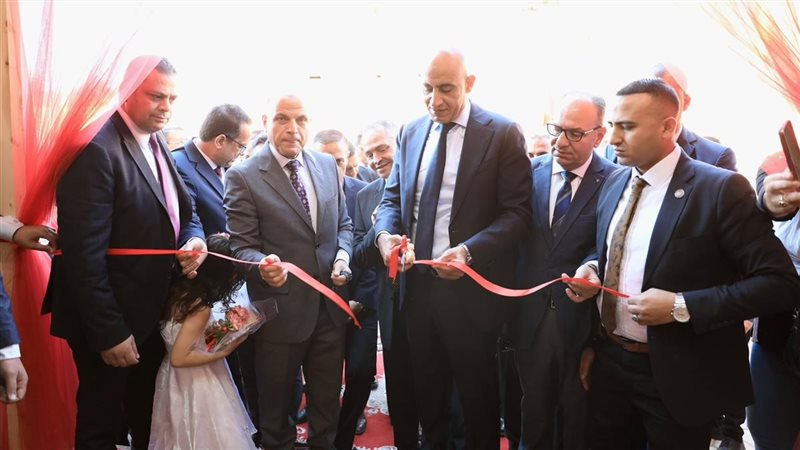 وزير التعليم يفتتح