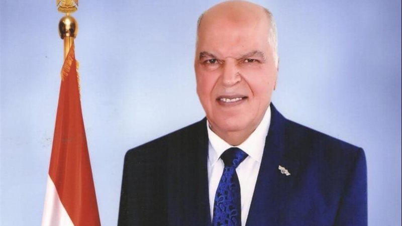 خلف الزناتي نقيب