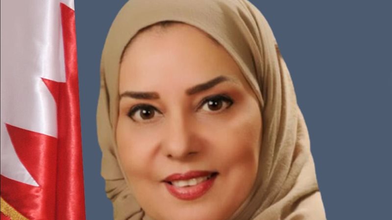 السفيرة فوزية زينل