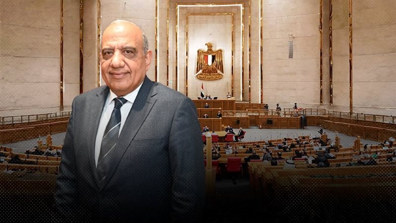 وزير الكهرباء أمام