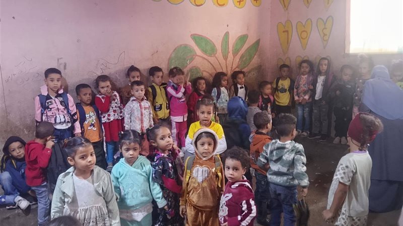 غلق حضانة لعدم توافر