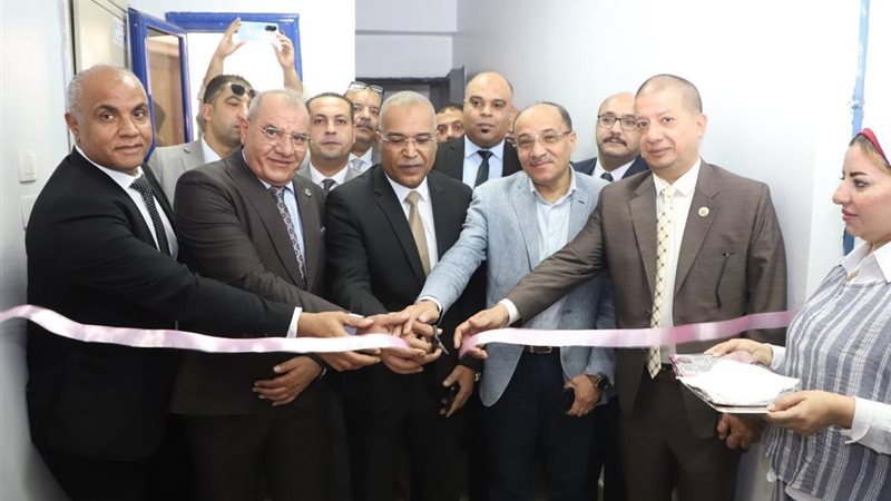 جانب من الإفتتاح