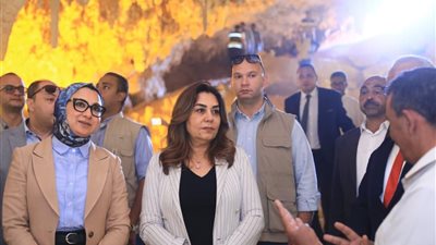وزيرة التنمية المحلية تتفقد كهف الجارة تمهيدًا لإعلانه محمية طبيعية