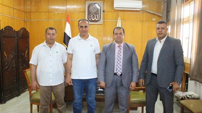 تعاون الصحة والعمل ببني سويف لتوفير الرعاية الصحية للعمالة غير المنتظمة