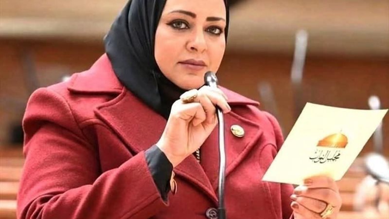 النائبة أماني أبو