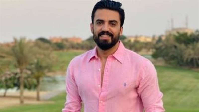 الفنان إسلام جمال
