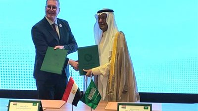 مصر والسعودية توقعان مذكرة تفاهم في مجالات البترول والغاز والبتروكيماويات