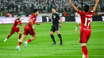 المكاسب الخمس للمارد الأحمر بعد فوزه التقليدي على غريمه التقليدي 