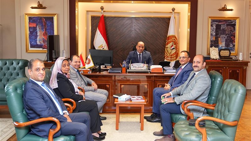 وزارة العمل 