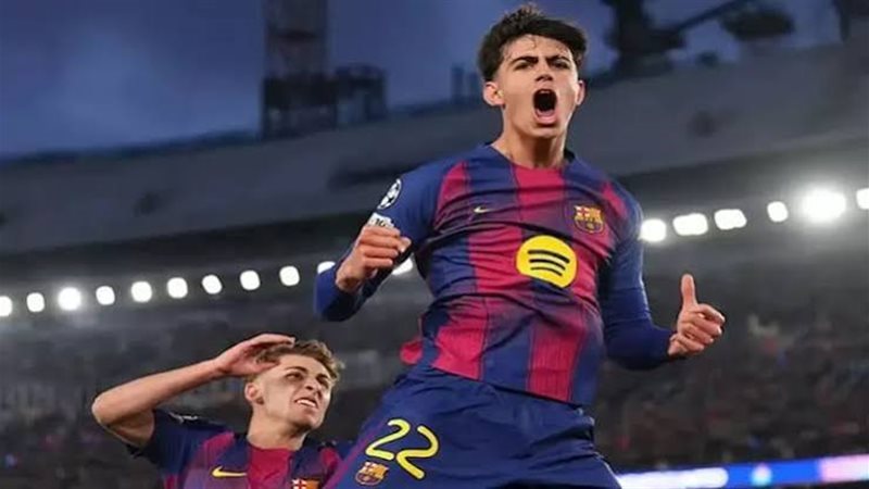 نجم برشلونة 