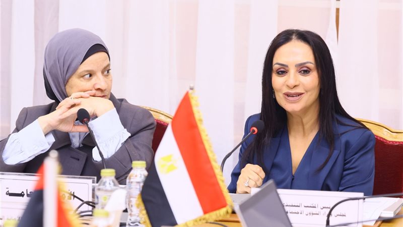الدكتورة مايا مرسي