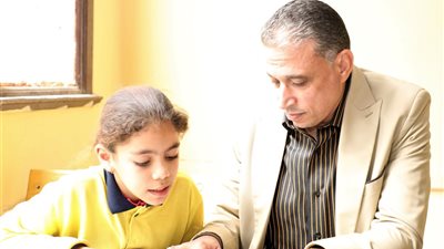 وكيل تعليم الجيزة يتفقد مدارس أطفيح والصف والبدرشين لمتابعة انتظام الدراسة