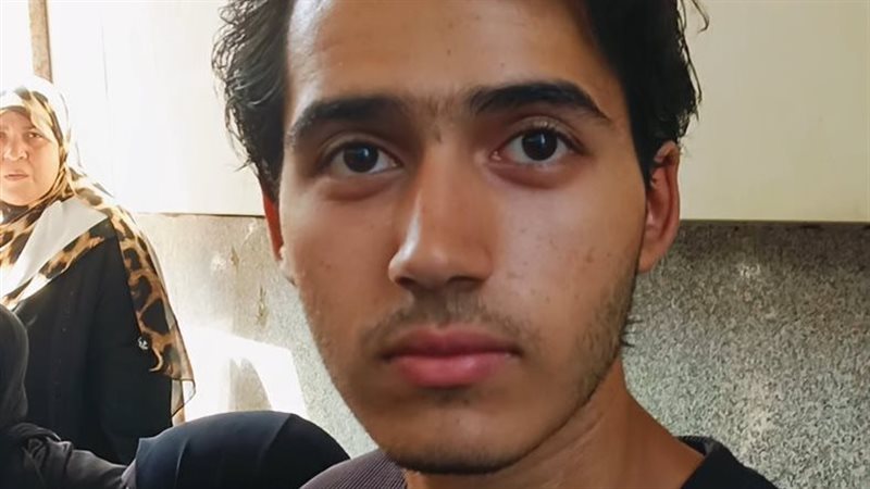 شقيق الطالب ادم 