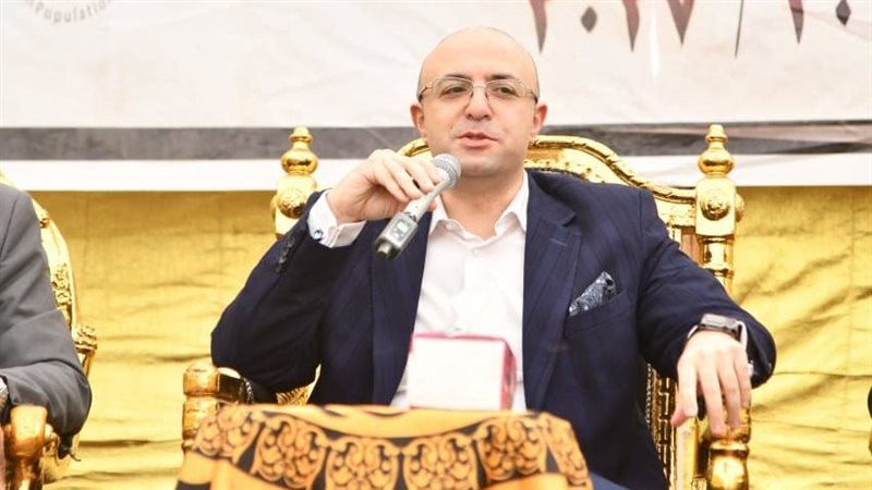 محافظ الفيوم دكتور
