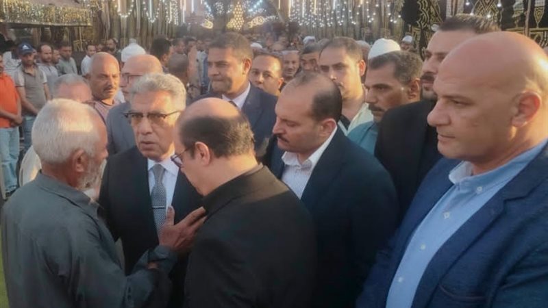 محافظ الدقهلية يقدم