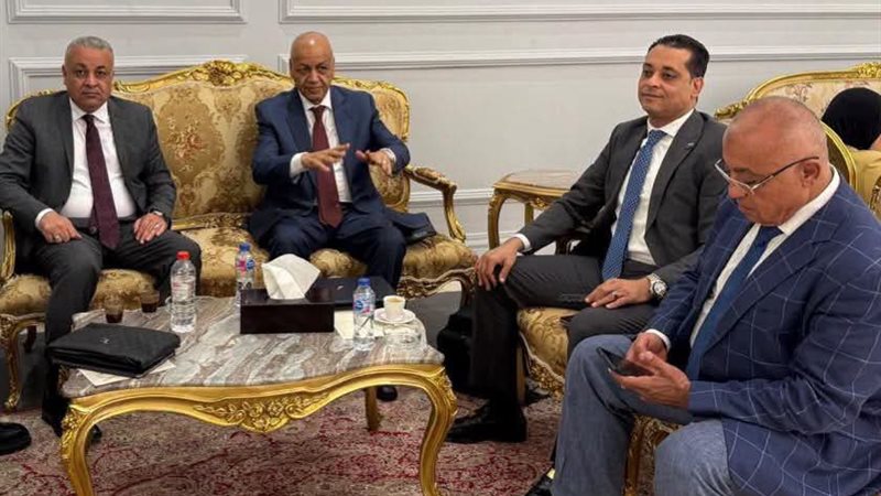 بدء توافد النواب