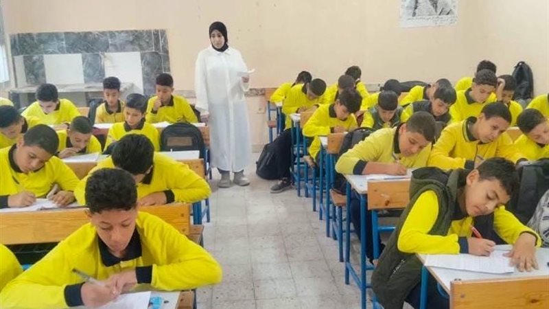 الامتحانات