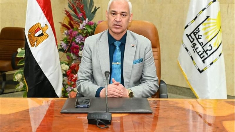 رئيس جامعه أسيوط